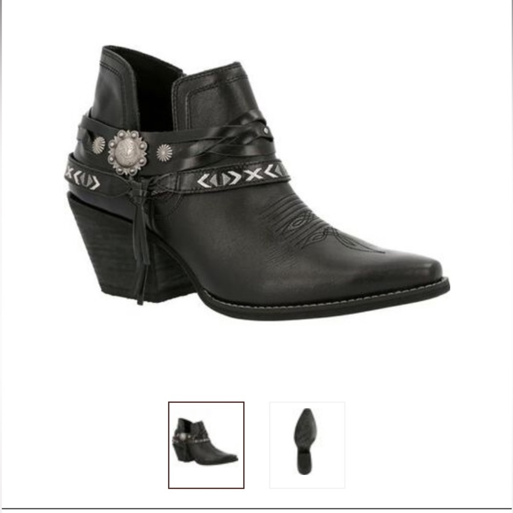 BEAUTIFUL CONCHO BLACK COWGIRL BOOTS